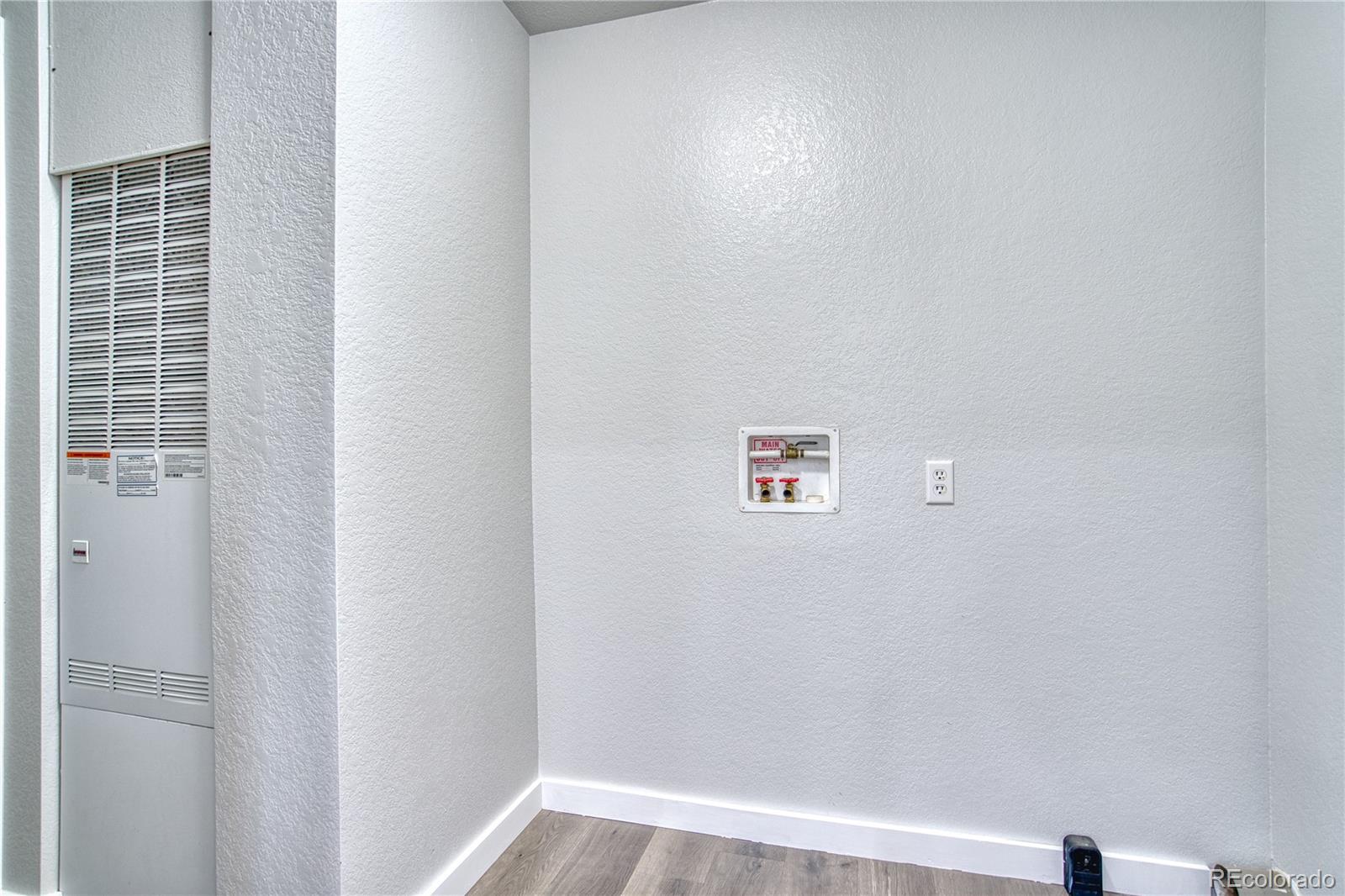 MLS Image #18 for 15658  county road 49 ,la salle, Colorado