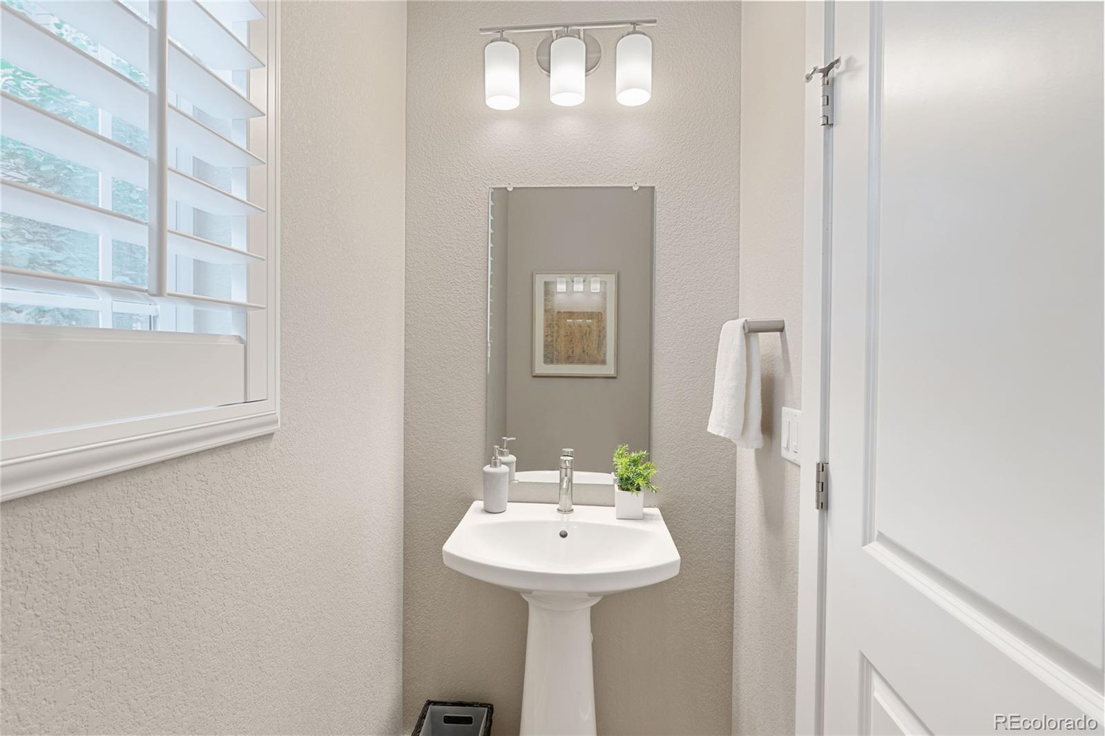 MLS Image #13 for 239 w jamison court,littleton, Colorado