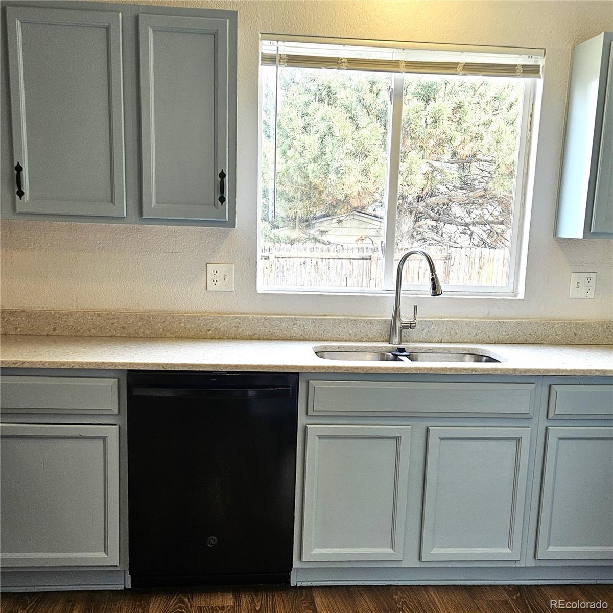 MLS Image #5 for 5151  jasper street,denver, Colorado