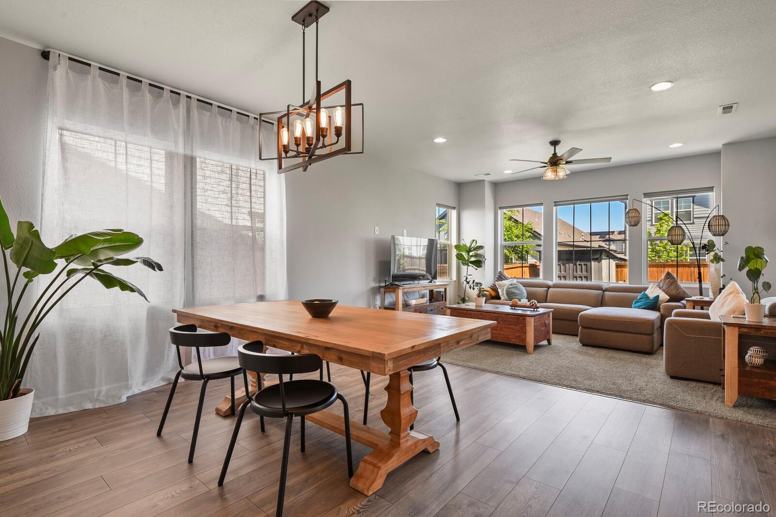 MLS Image #6 for 27893 e 6th place,aurora, Colorado