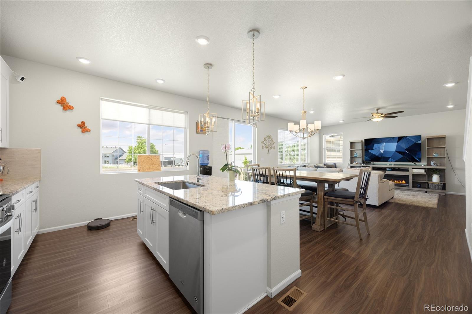 MLS Image #11 for 985  penstemon drive,henderson, Colorado