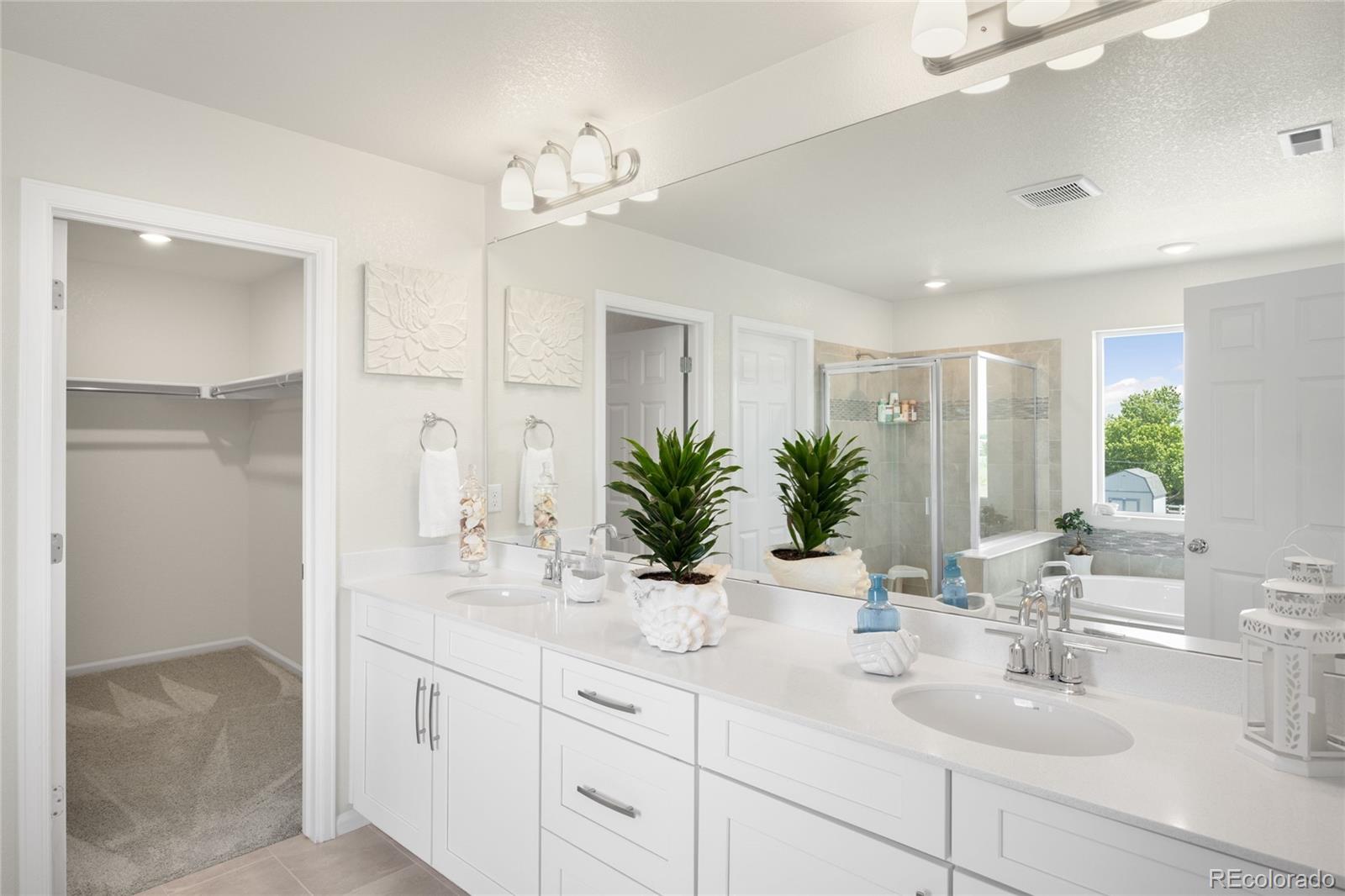 MLS Image #15 for 985  penstemon drive,henderson, Colorado