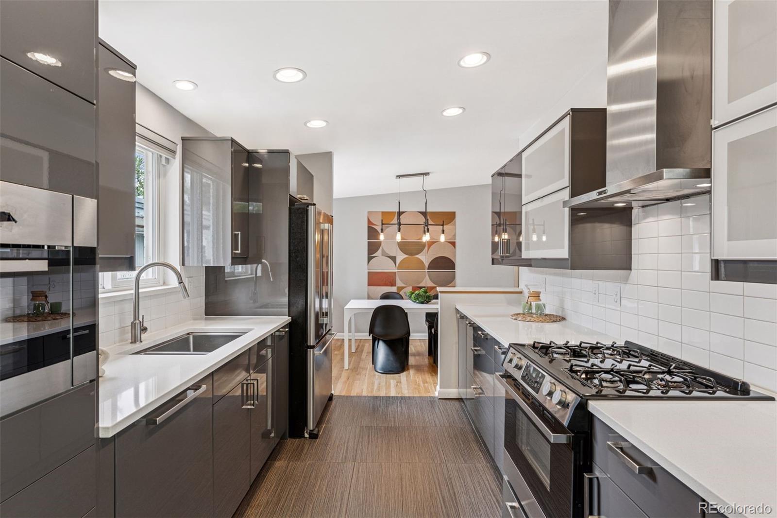 MLS Image #7 for 260 s jasmine street,denver, Colorado