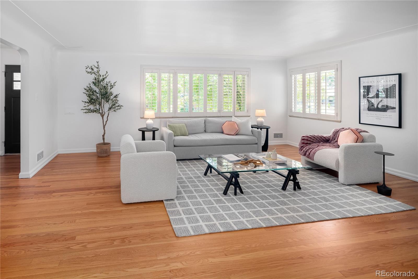 MLS Image #4 for 801 s harrison street,denver, Colorado