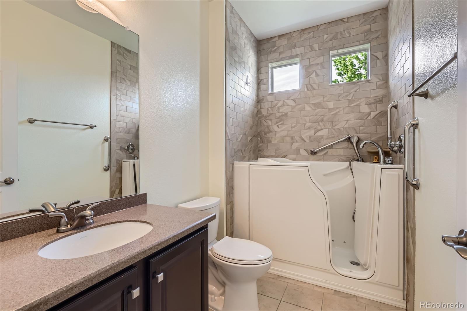 MLS Image #15 for 5495  espana court,denver, Colorado