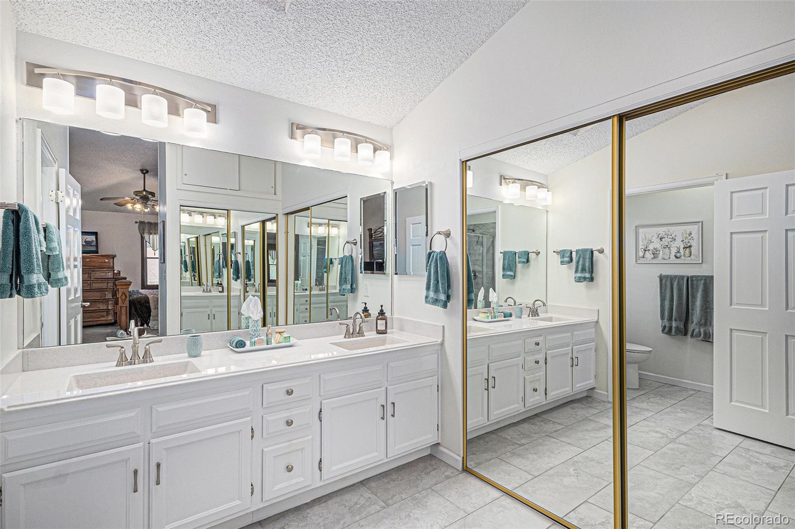 MLS Image #15 for 1121 w kettle avenue,littleton, Colorado
