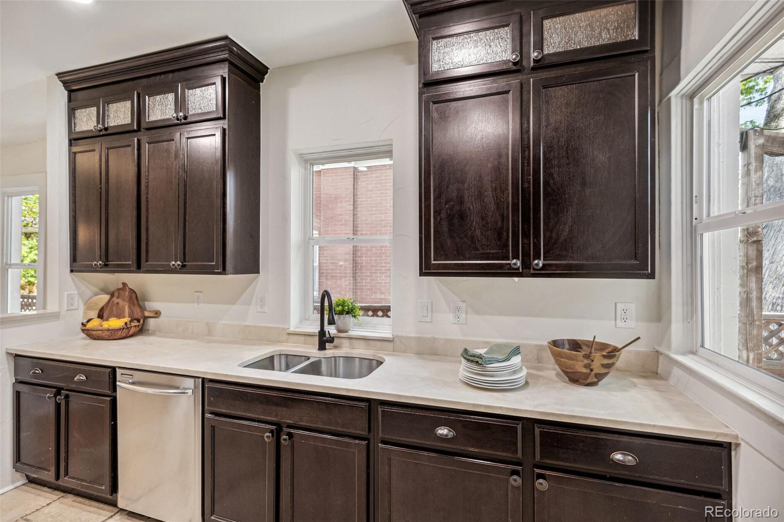 MLS Image #16 for 2738 w 38th avenue,denver, Colorado