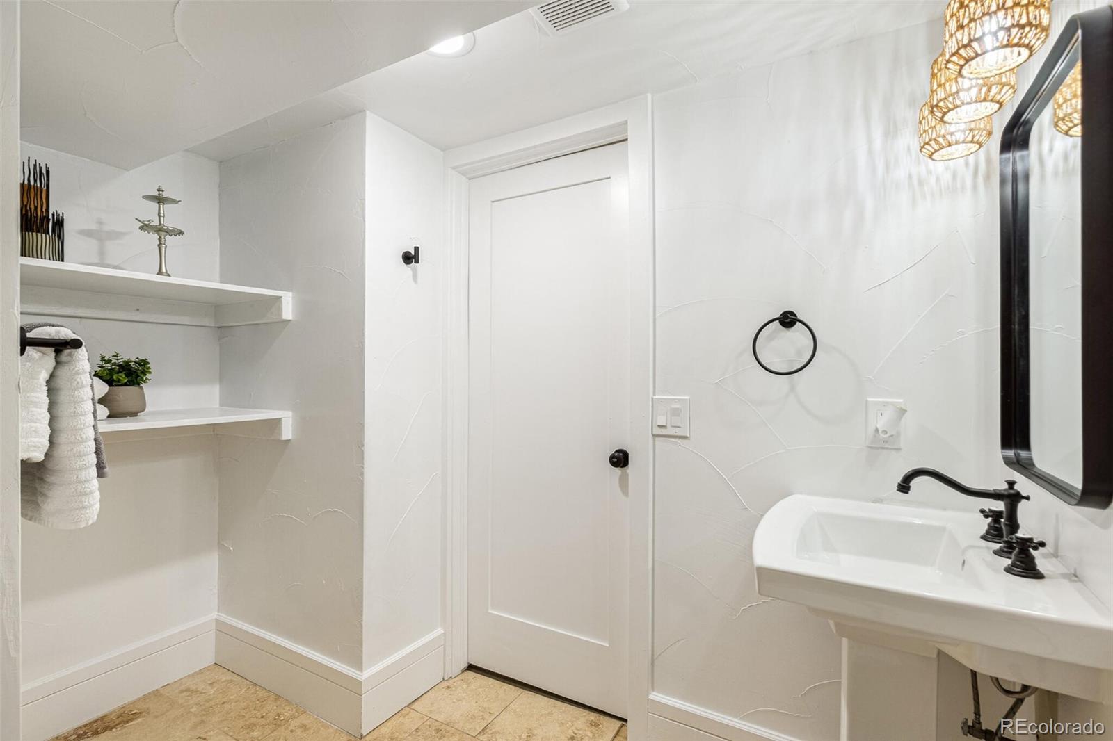 MLS Image #27 for 2738 w 38th avenue,denver, Colorado