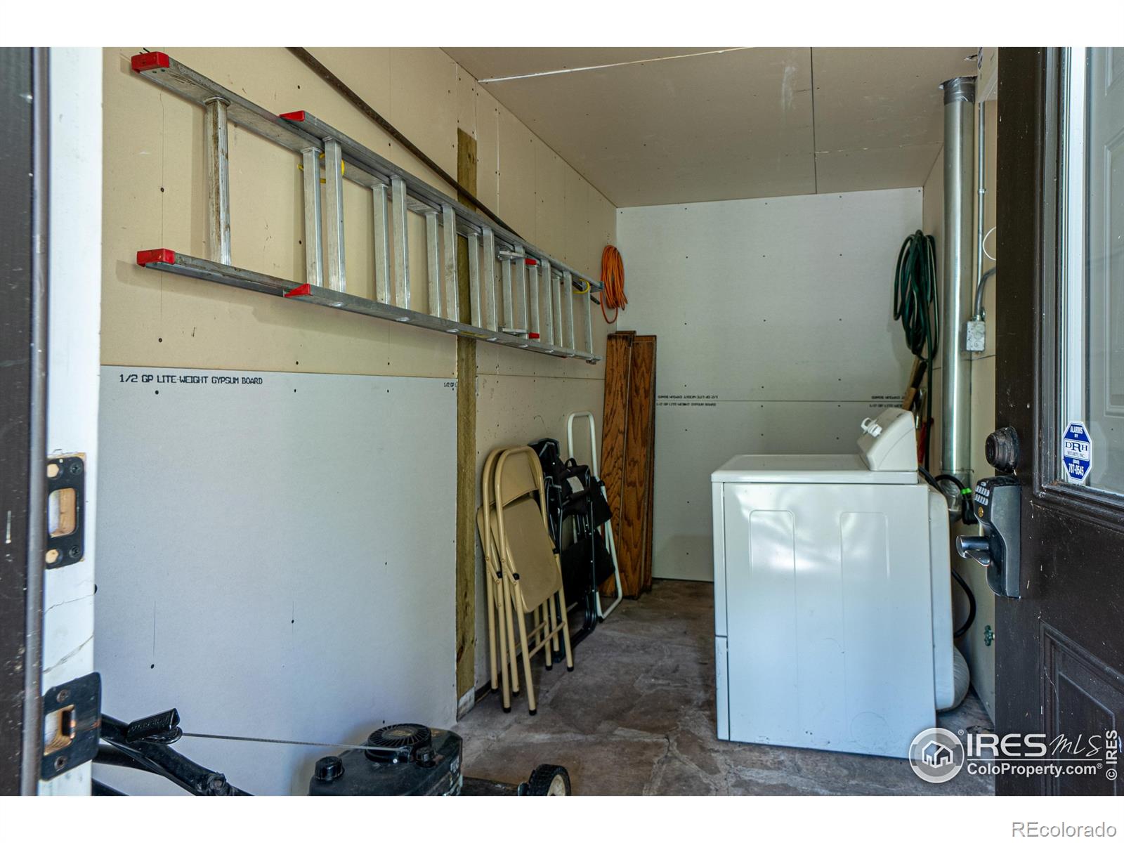 MLS Image #38 for 348  crown point drive,bellvue, Colorado