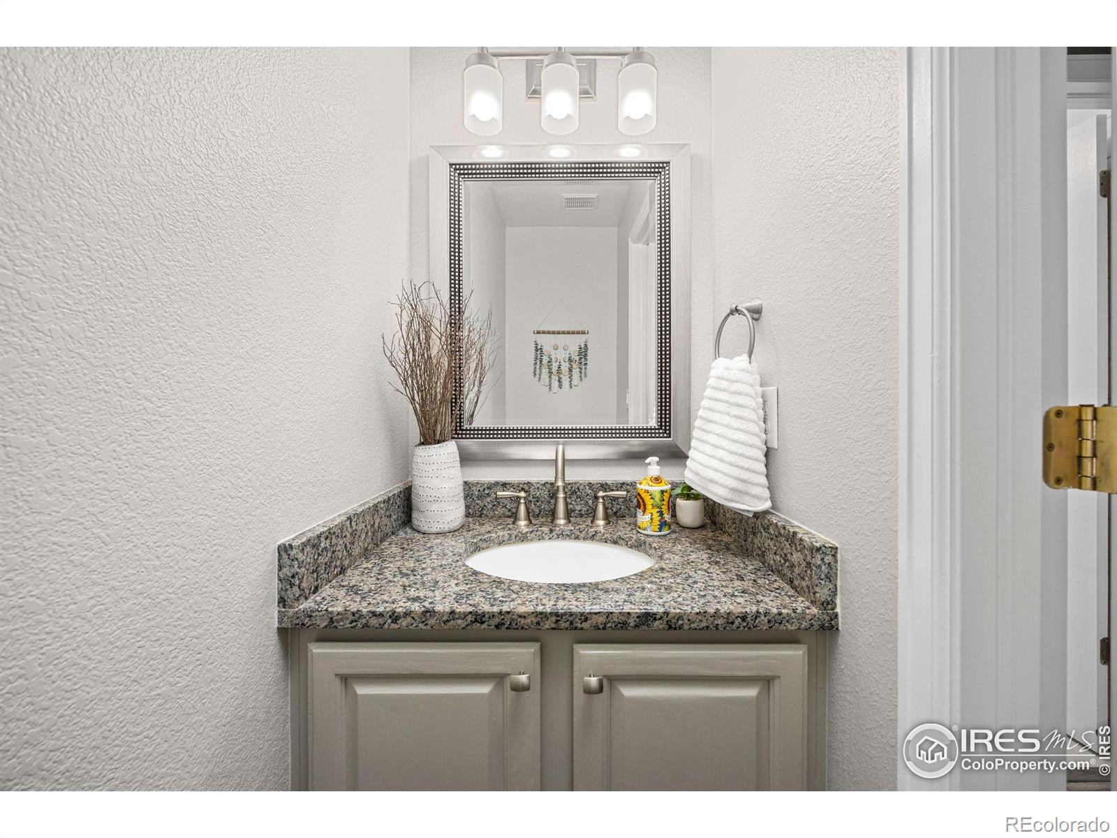 MLS Image #13 for 13311  pearl circle,thornton, Colorado