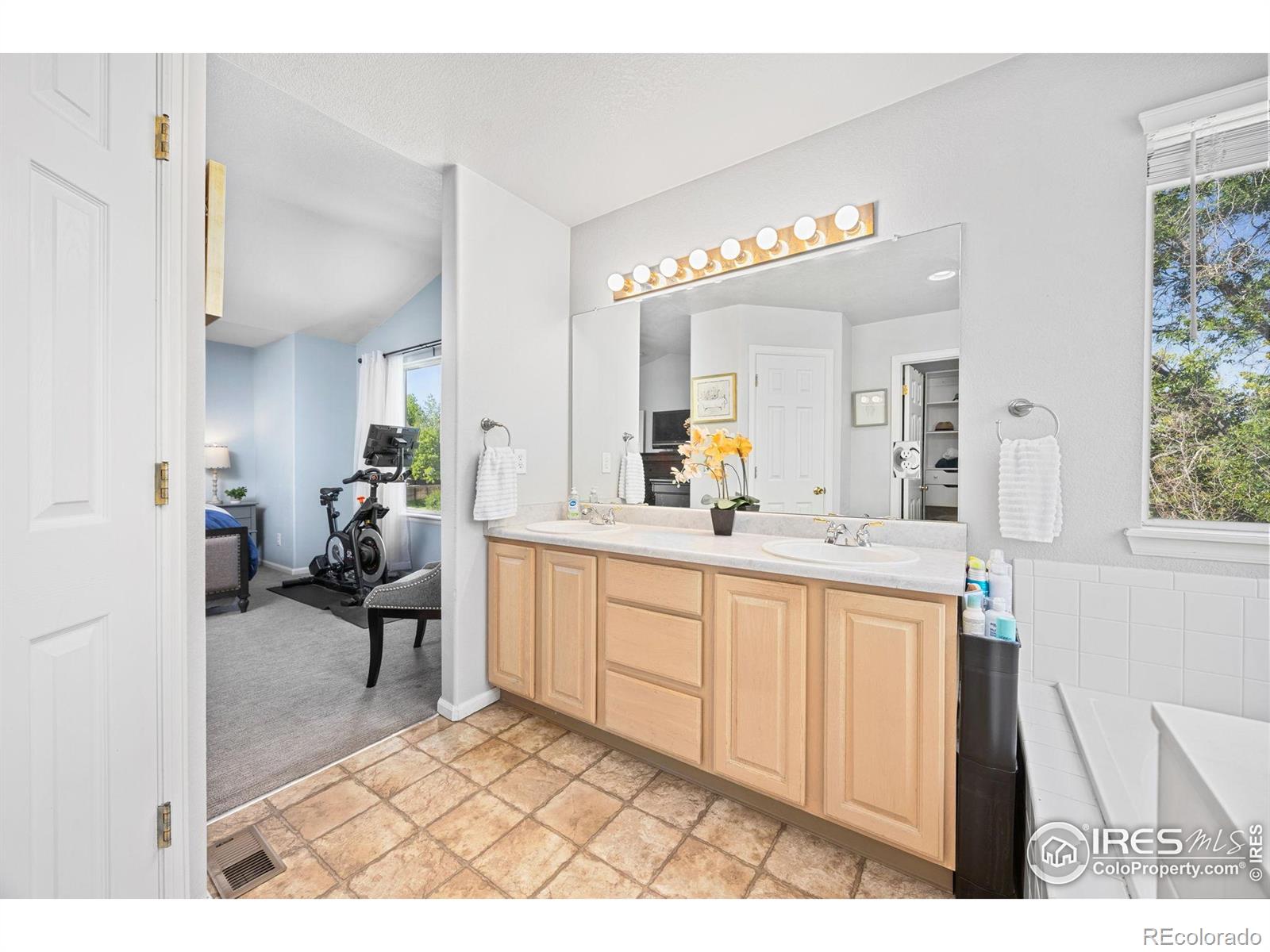 MLS Image #19 for 13311  pearl circle,thornton, Colorado