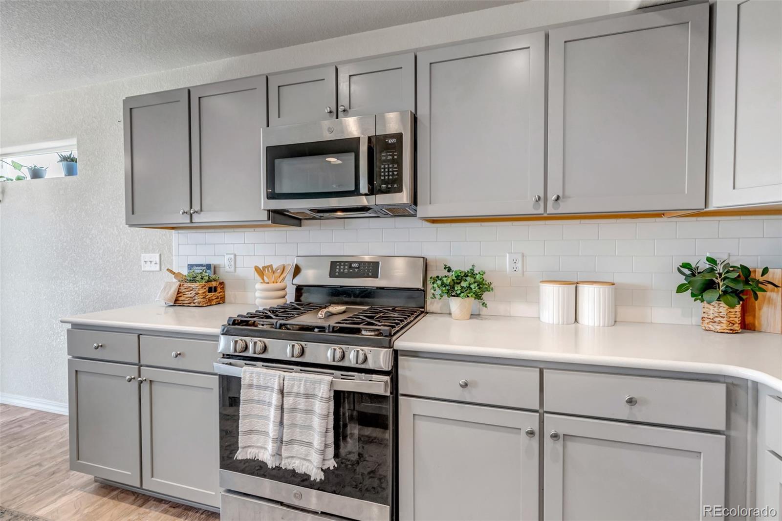 MLS Image #11 for 11051  linley way,colorado springs, Colorado