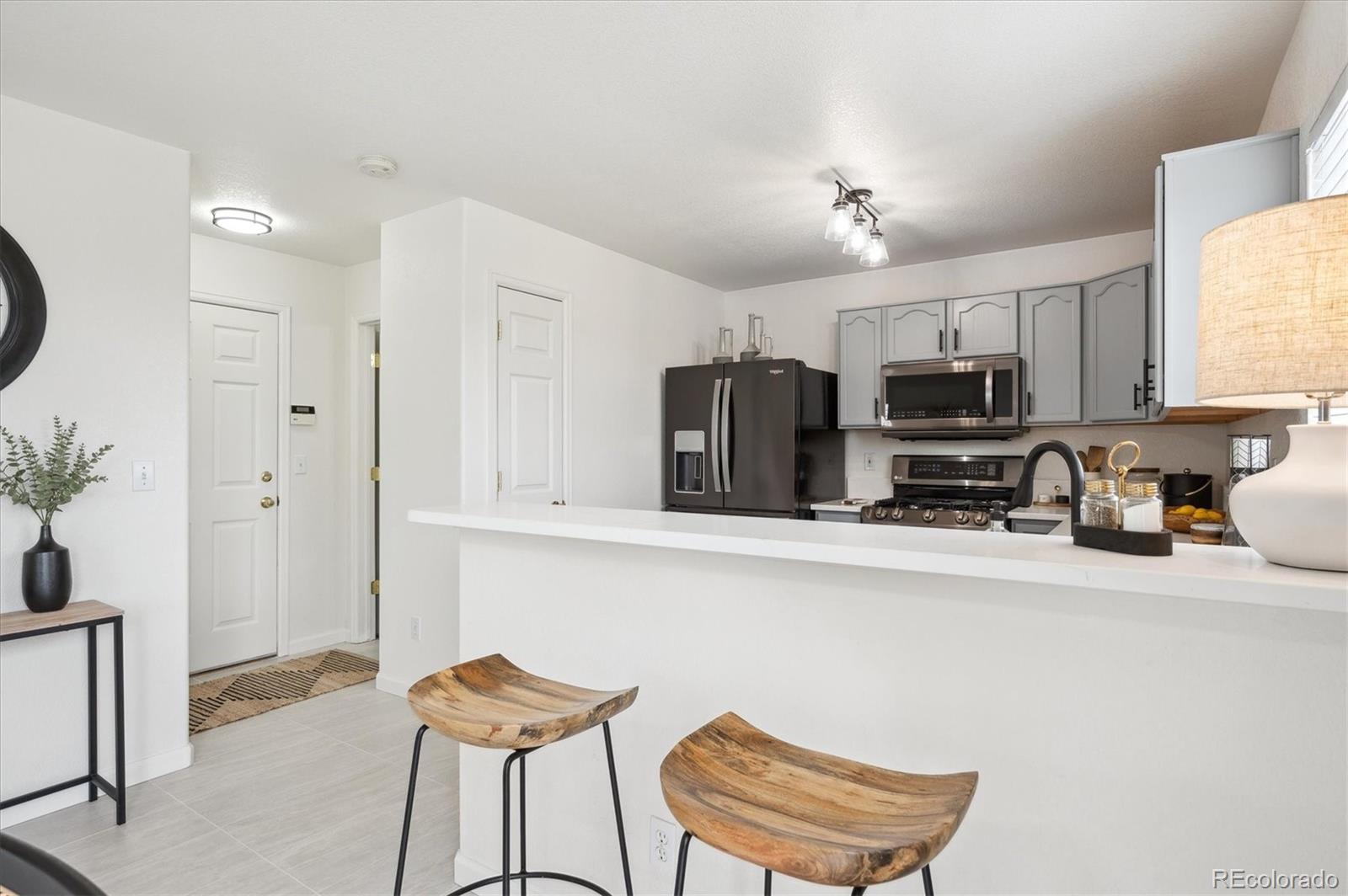 MLS Image #13 for 9625  bighorn way,littleton, Colorado