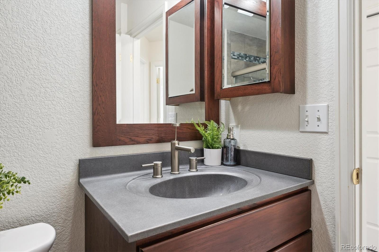 MLS Image #22 for 9625  bighorn way,littleton, Colorado