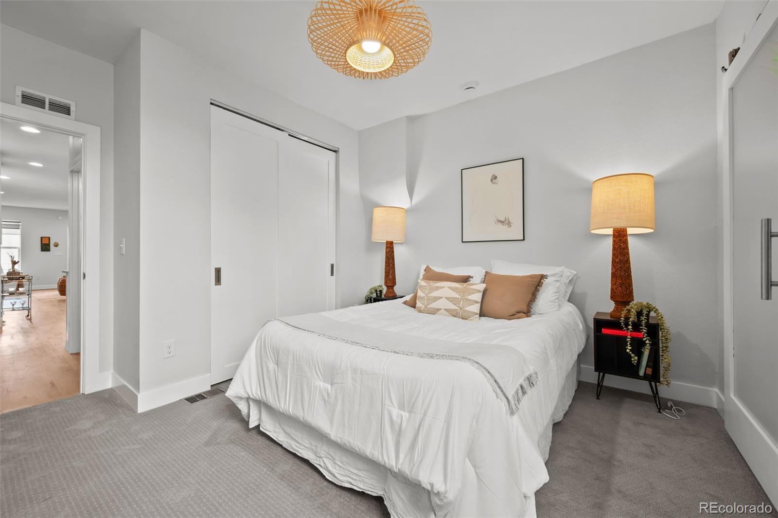 MLS Image #12 for 3003  california street,denver, Colorado