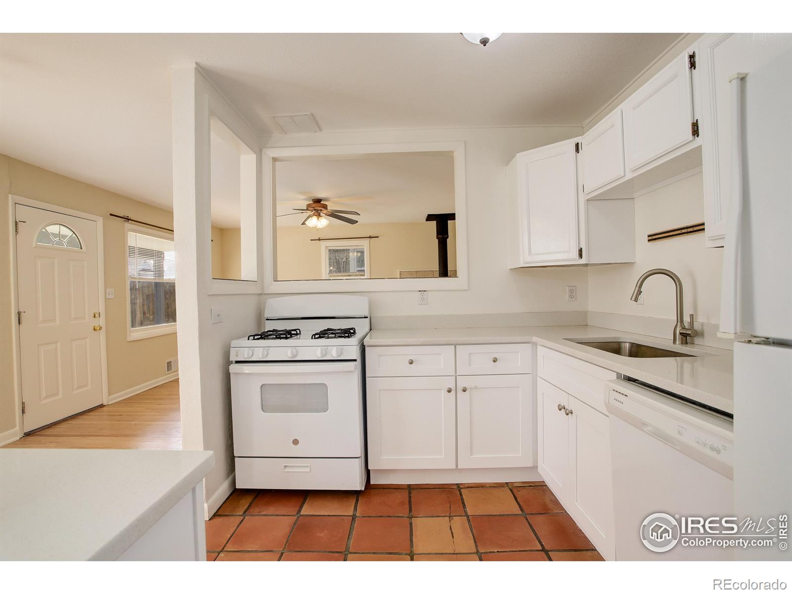 MLS Image #5 for 503 e oak street,lafayette, Colorado