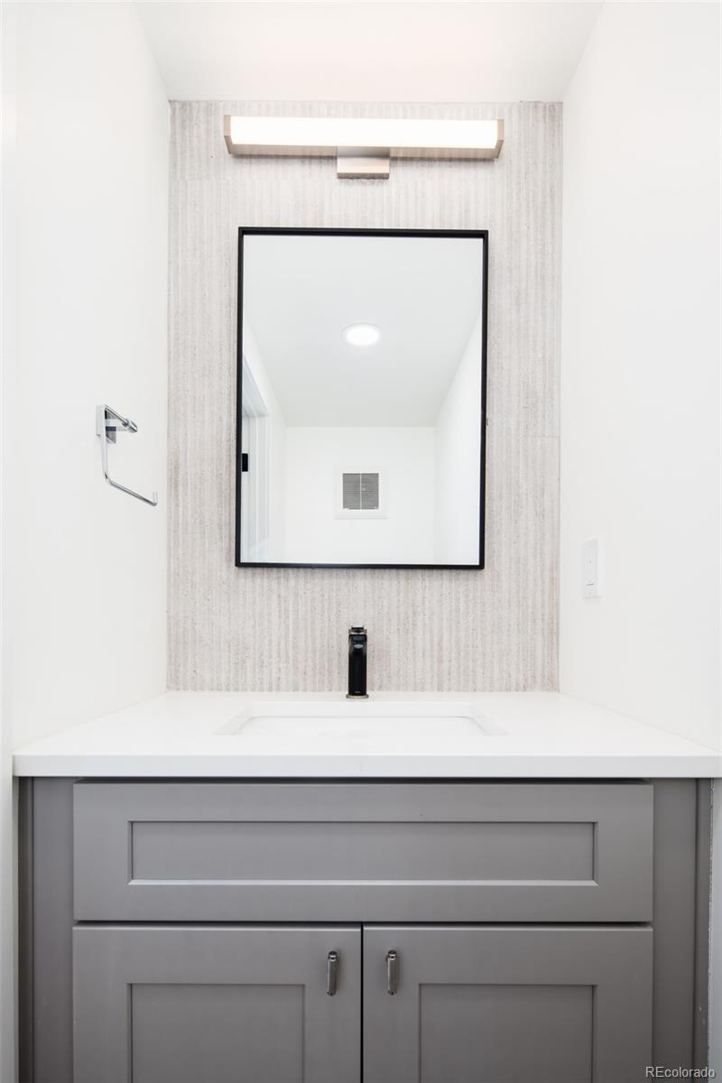 MLS Image #13 for 263 s jackson street,denver, Colorado