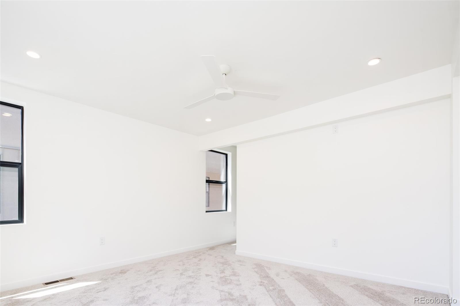 MLS Image #17 for 263 s jackson street,denver, Colorado