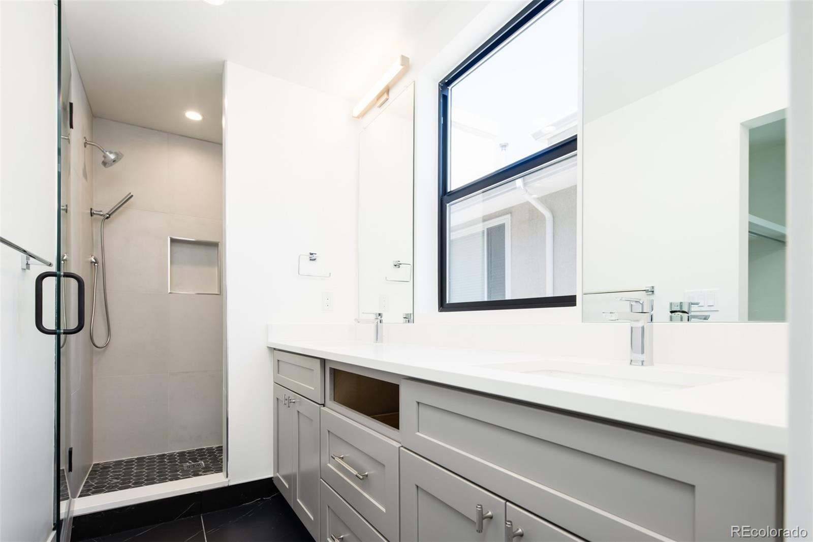 MLS Image #20 for 263 s jackson street,denver, Colorado