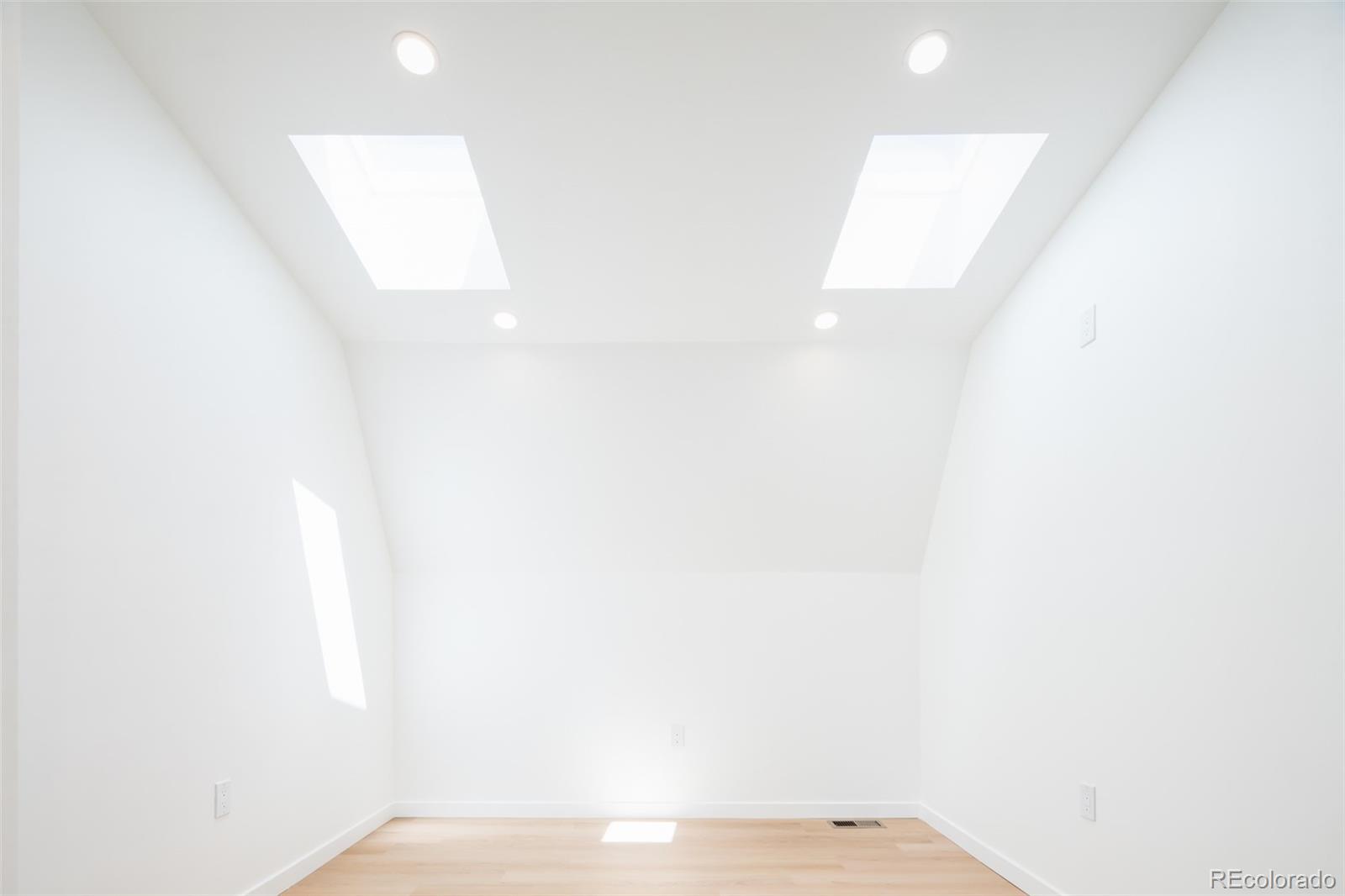 MLS Image #24 for 263 s jackson street,denver, Colorado