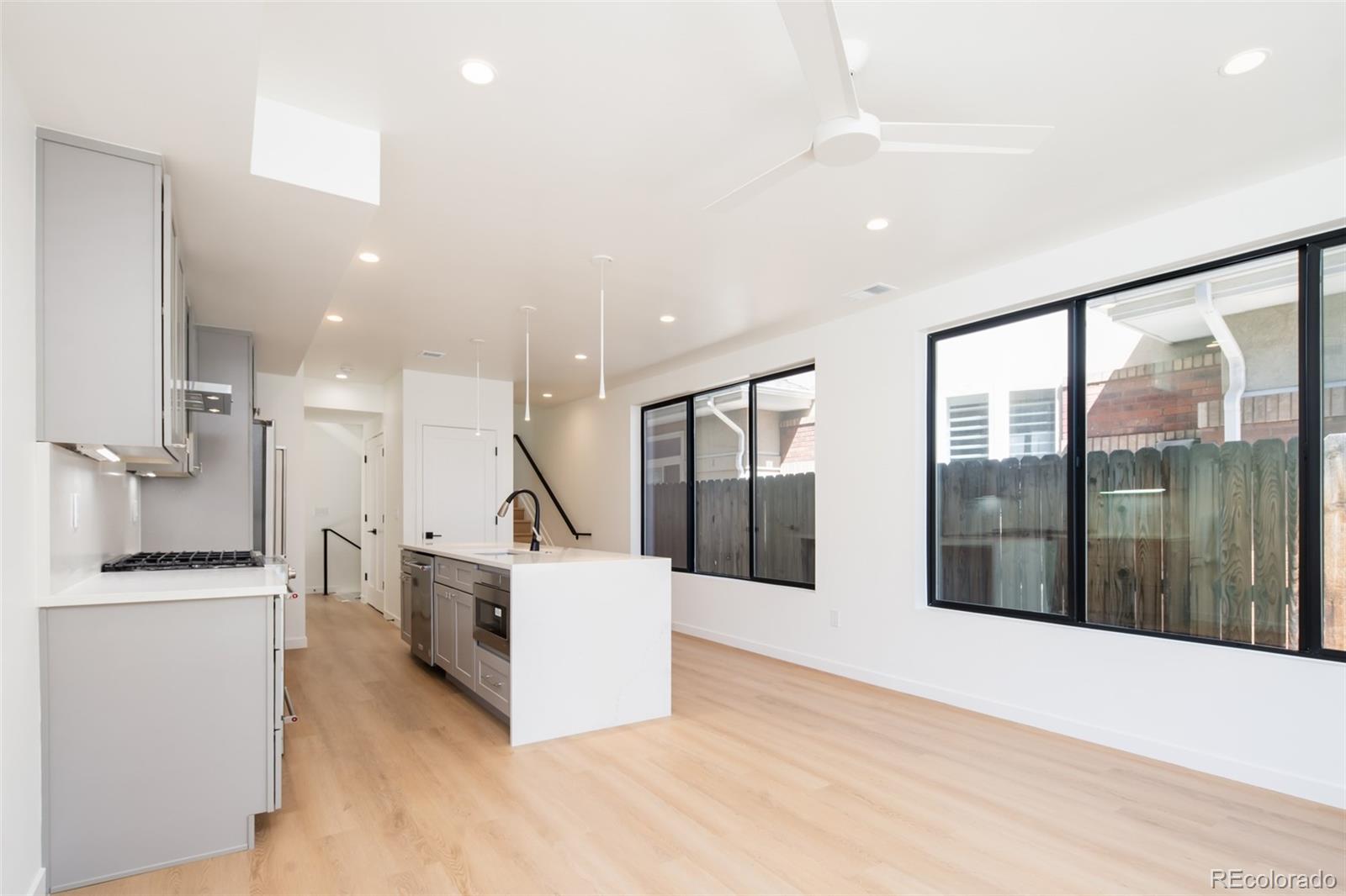 MLS Image #6 for 263 s jackson street,denver, Colorado