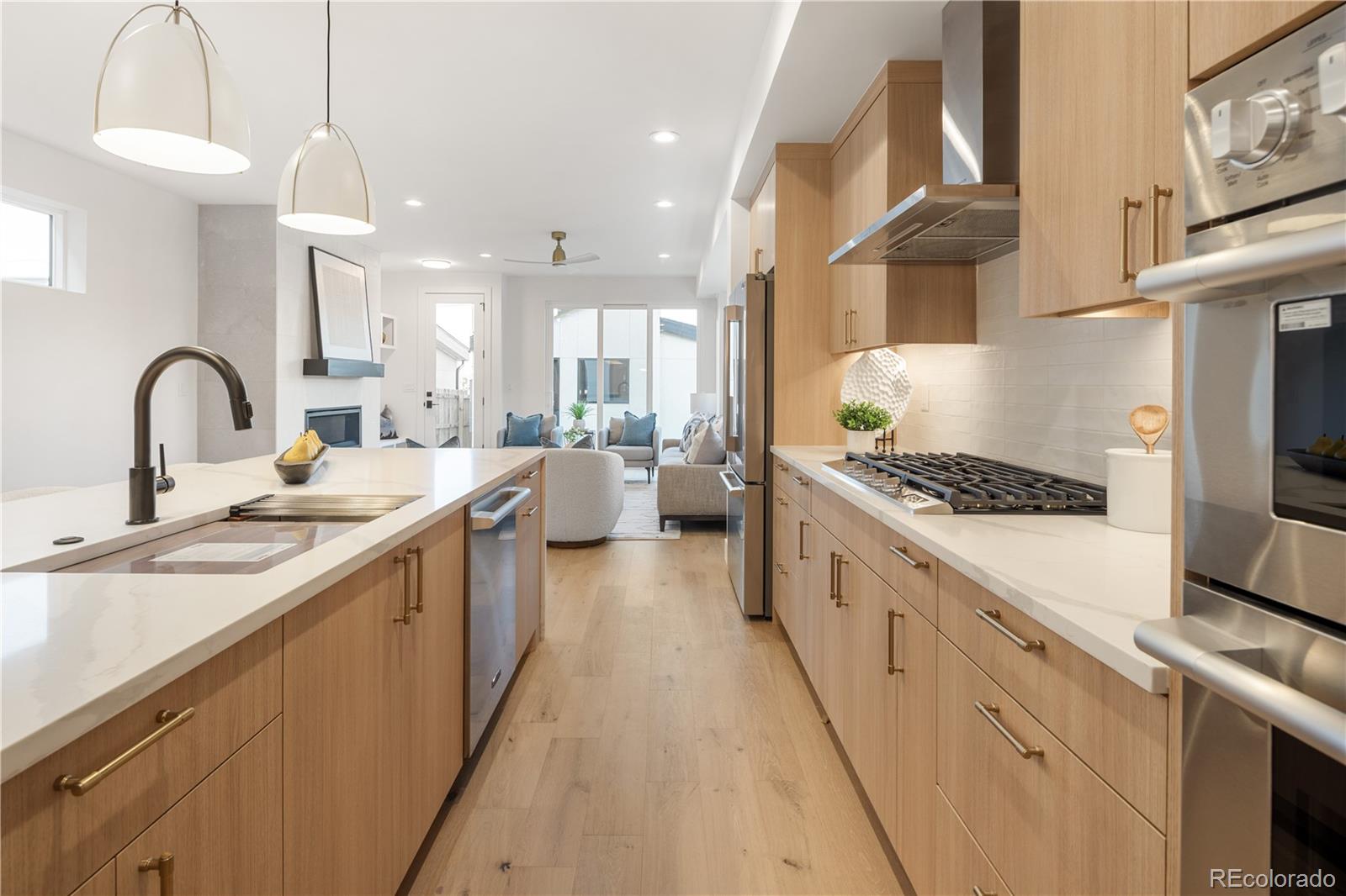 MLS Image #13 for 2060  eliot street,denver, Colorado