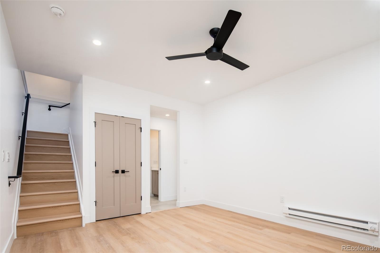 MLS Image #22 for 3433  lawrence street,denver, Colorado