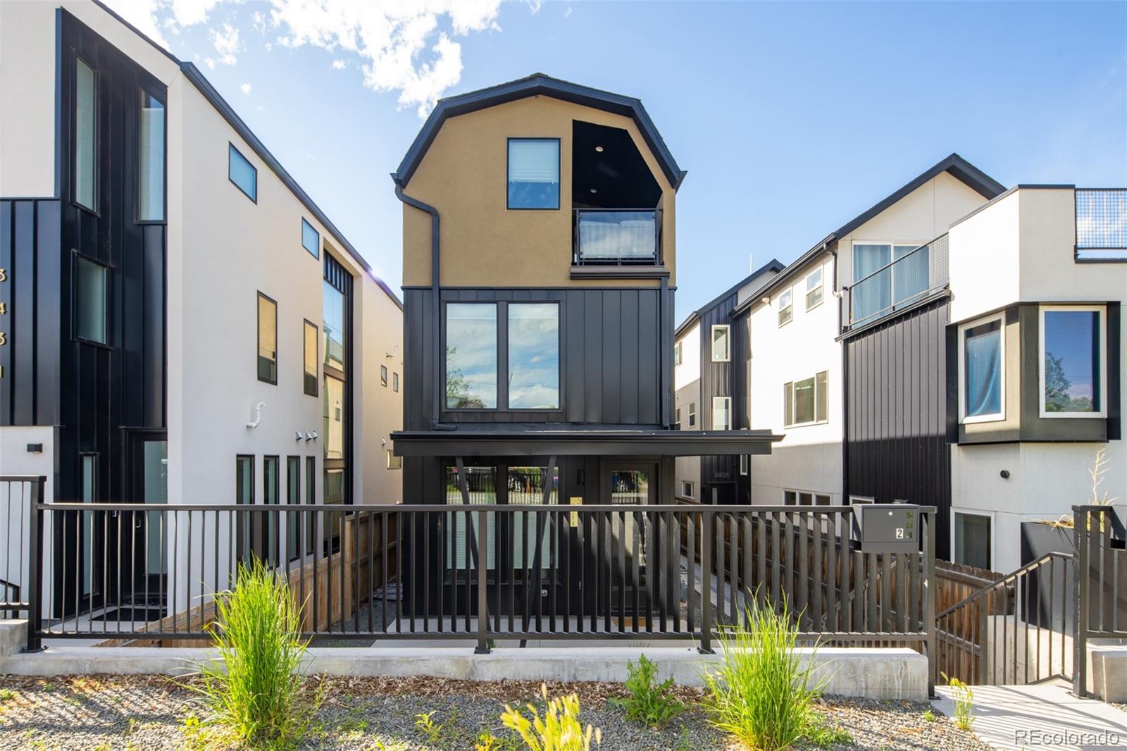 MLS Image #27 for 3433  lawrence street,denver, Colorado