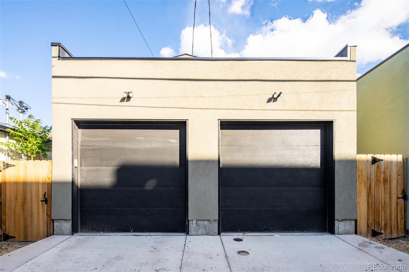 MLS Image #29 for 3433  lawrence street,denver, Colorado