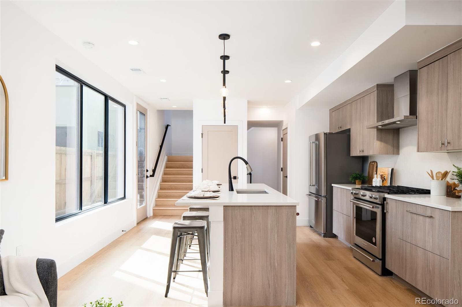 MLS Image #3 for 3433  lawrence street,denver, Colorado