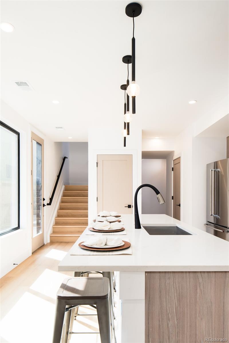 MLS Image #6 for 3433  lawrence street,denver, Colorado