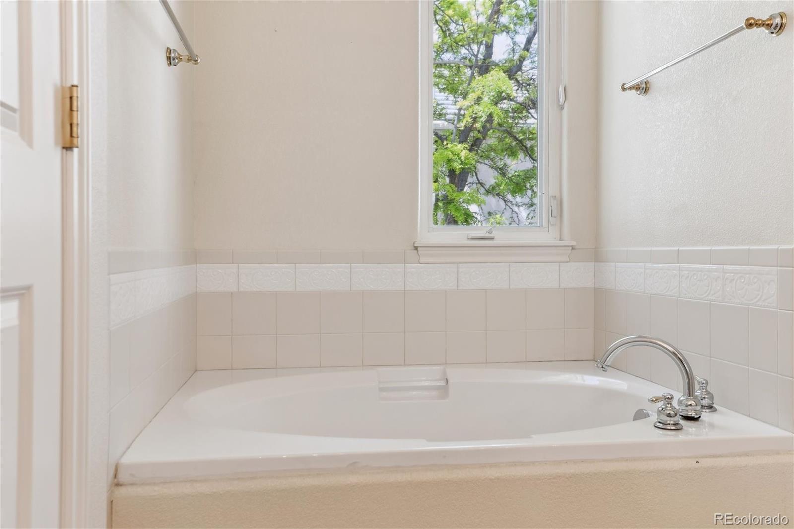 MLS Image #15 for 335  josephine street,denver, Colorado