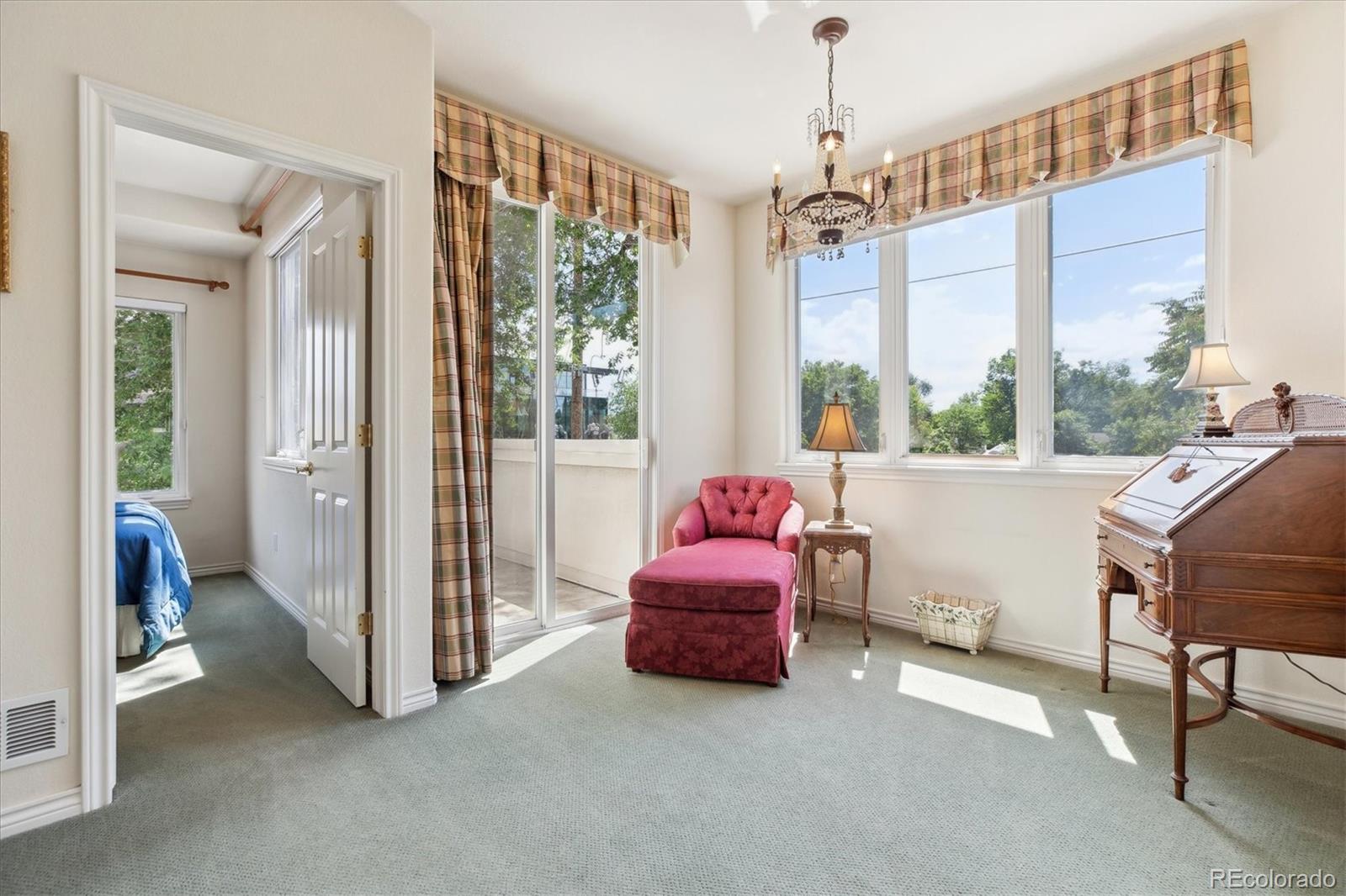 MLS Image #17 for 335  josephine street,denver, Colorado