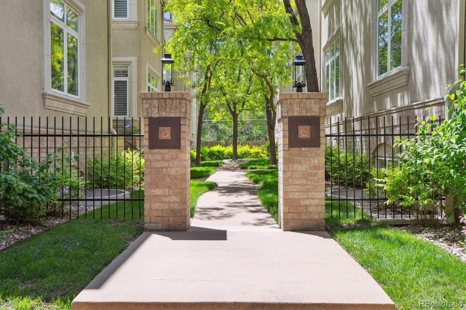 MLS Image #21 for 335  josephine street,denver, Colorado