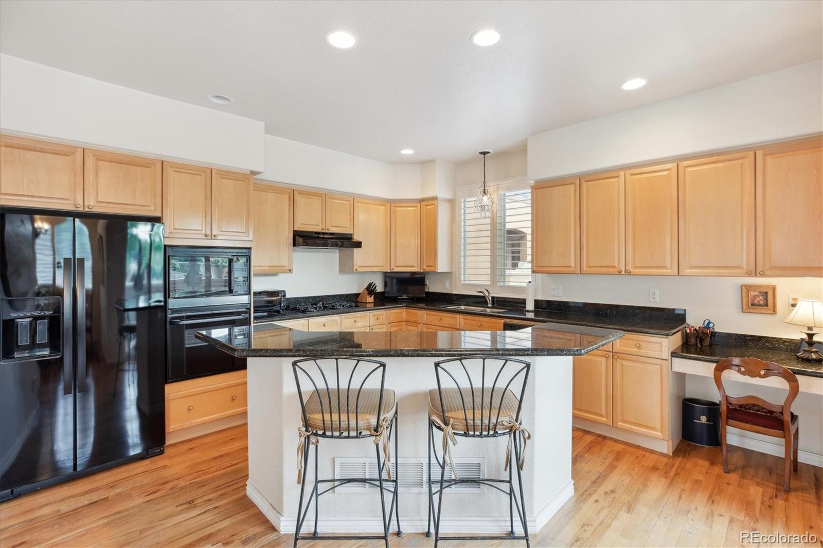 MLS Image #7 for 335  josephine street,denver, Colorado