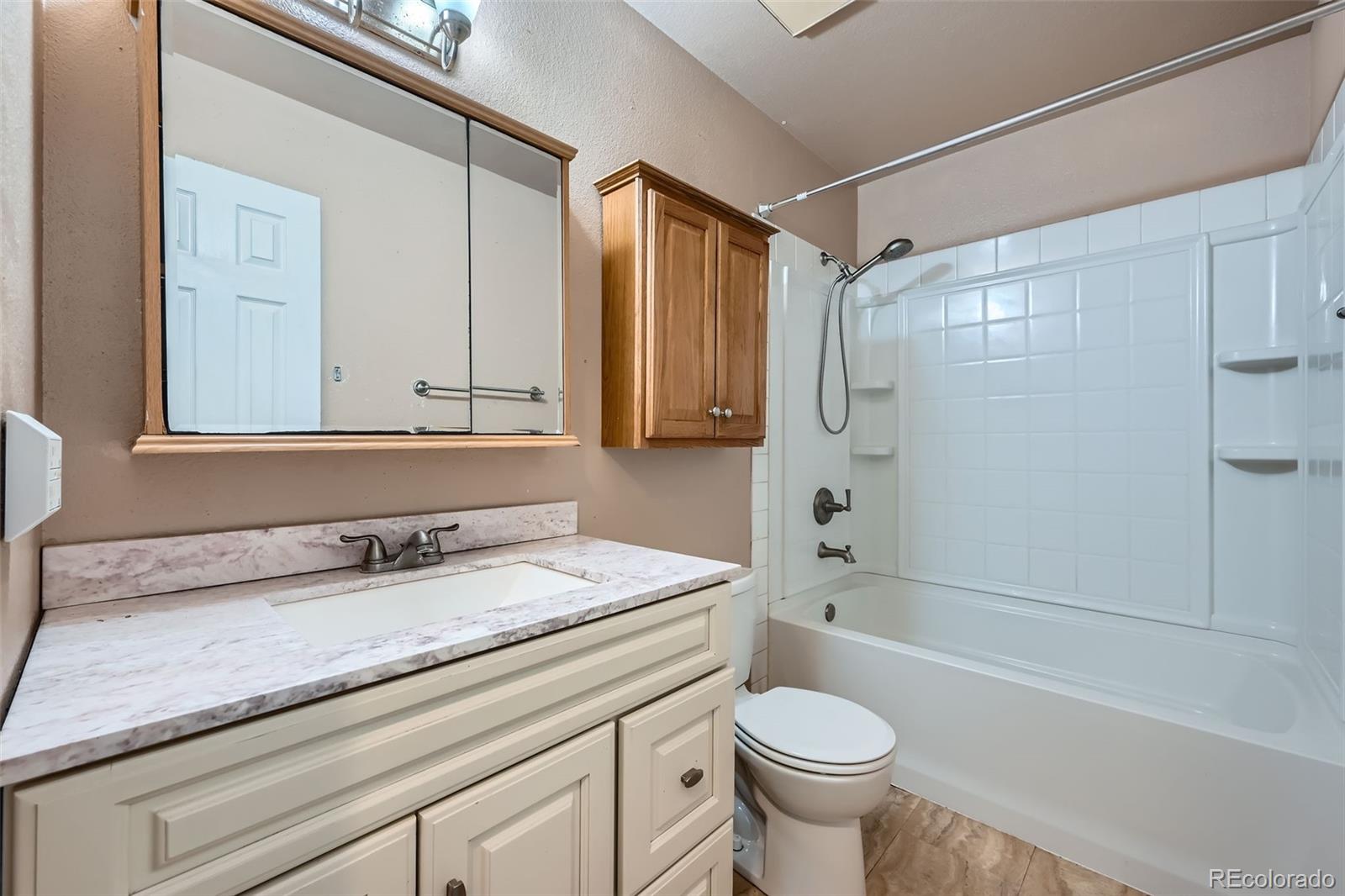 MLS Image #13 for 18240 e mexico place,aurora, Colorado