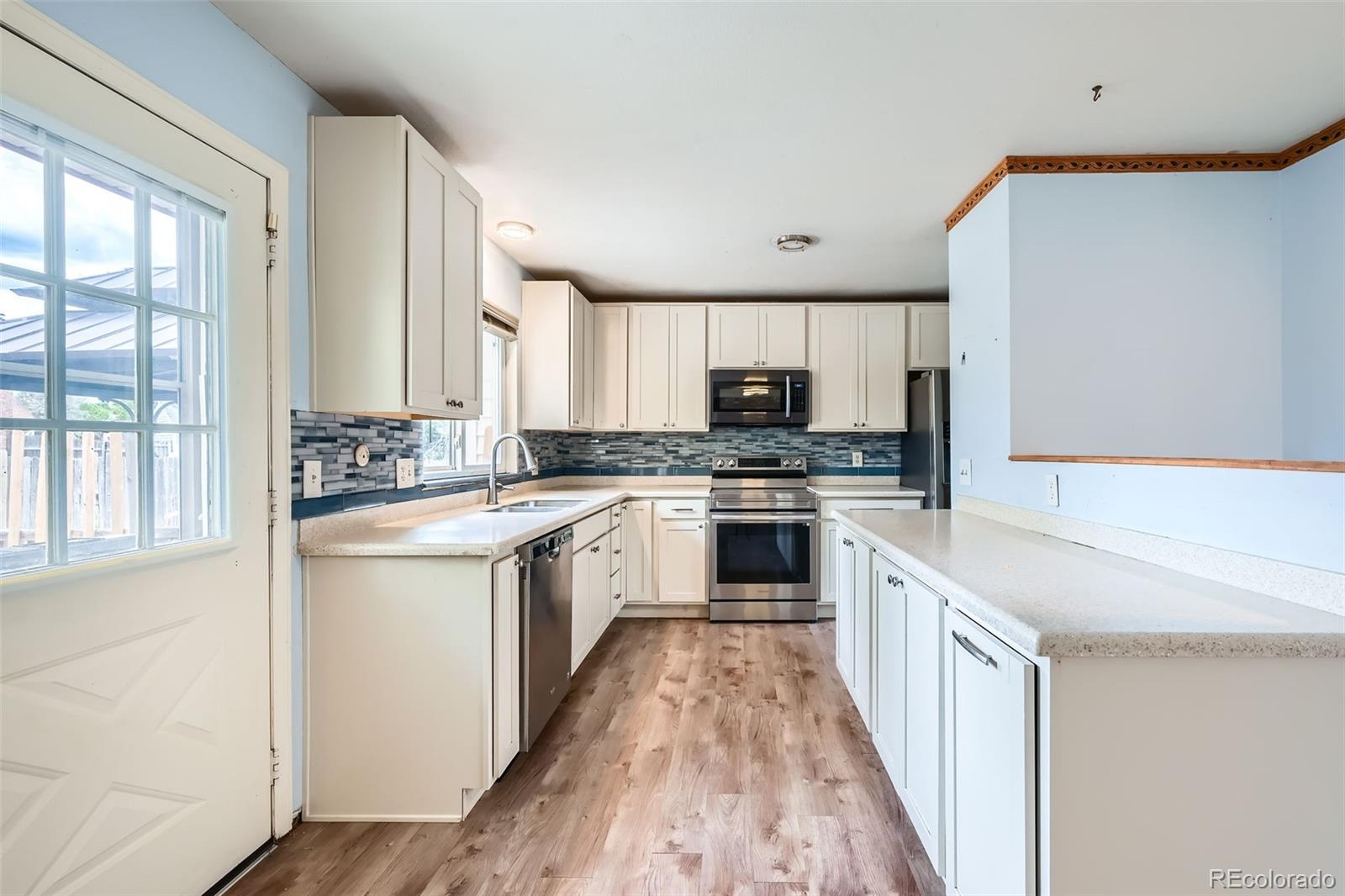 MLS Image #5 for 18240 e mexico place,aurora, Colorado