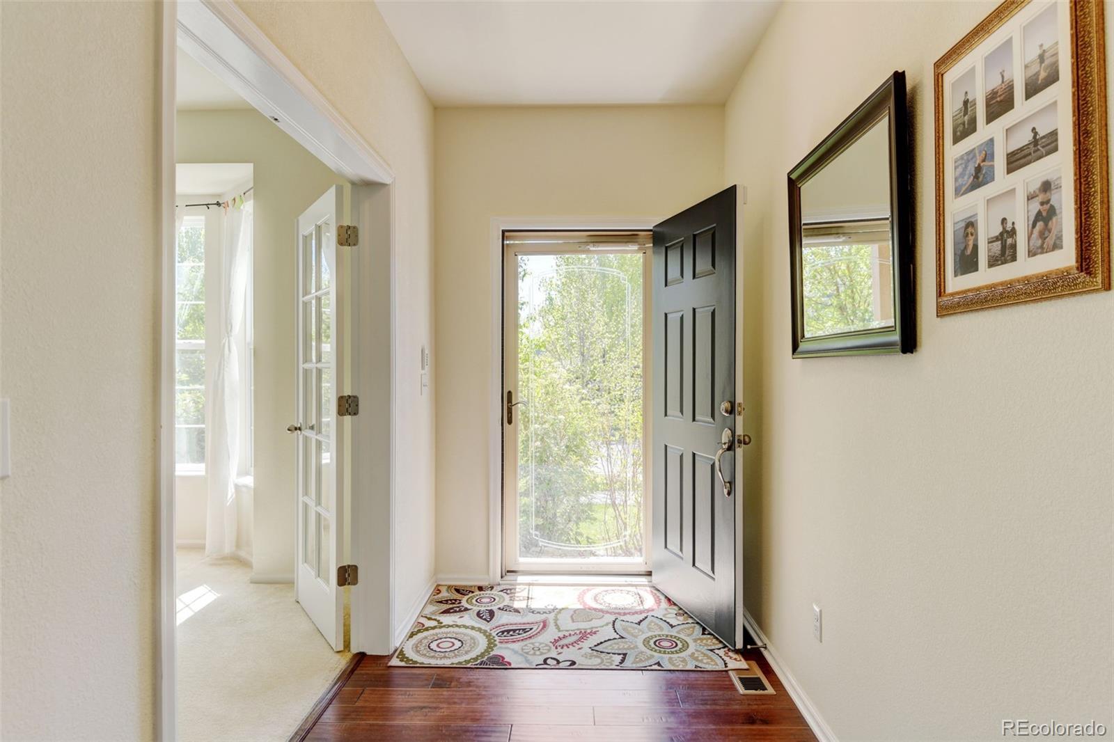 MLS Image #1 for 7081 s oak hill circle,aurora, Colorado