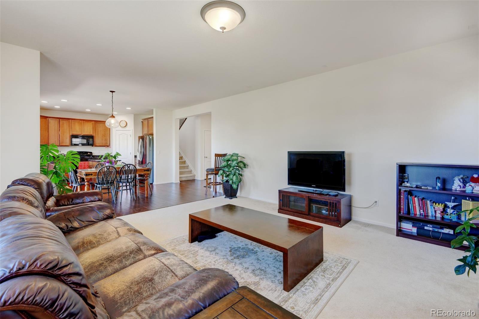 MLS Image #7 for 7081 s oak hill circle,aurora, Colorado