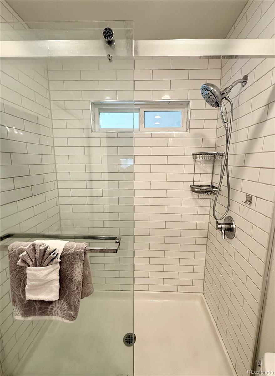 MLS Image #27 for 4425 e harvard avenue,denver, Colorado