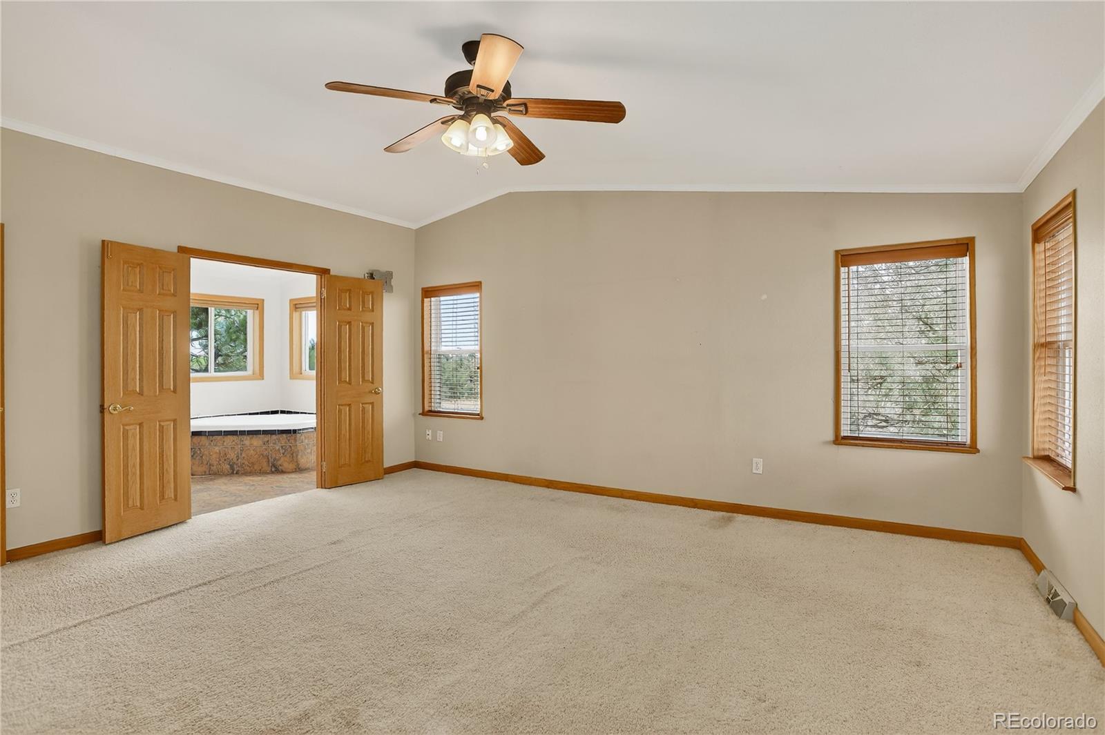 MLS Image #18 for 2406  horrogate road,byers, Colorado