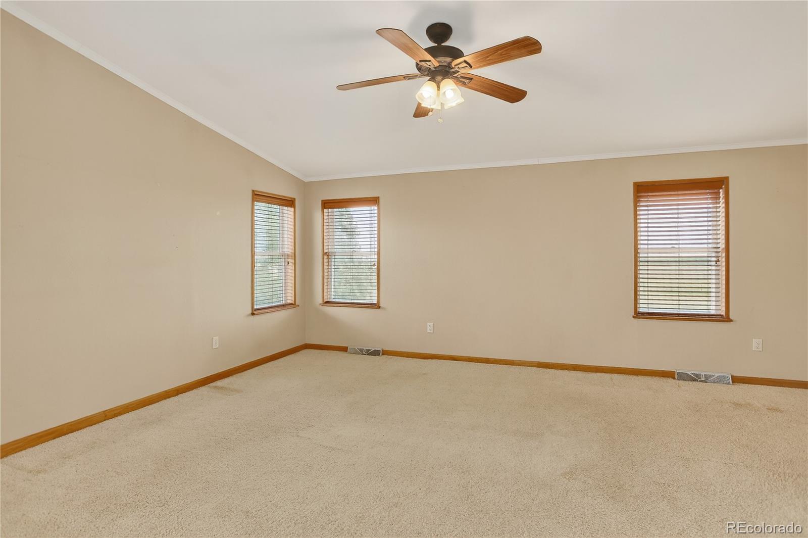 MLS Image #20 for 2406  horrogate road,byers, Colorado