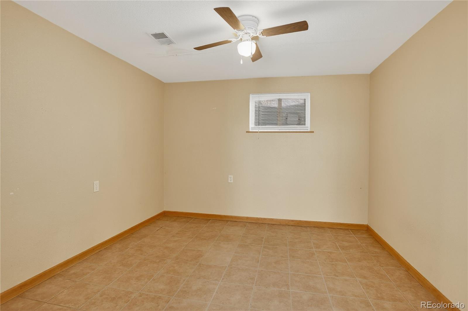 MLS Image #37 for 2406  horrogate road,byers, Colorado