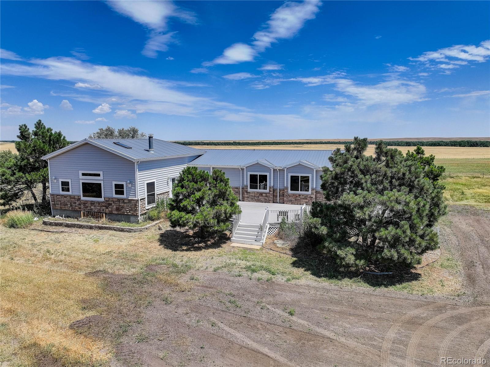 MLS Image #49 for 2406  horrogate road,byers, Colorado
