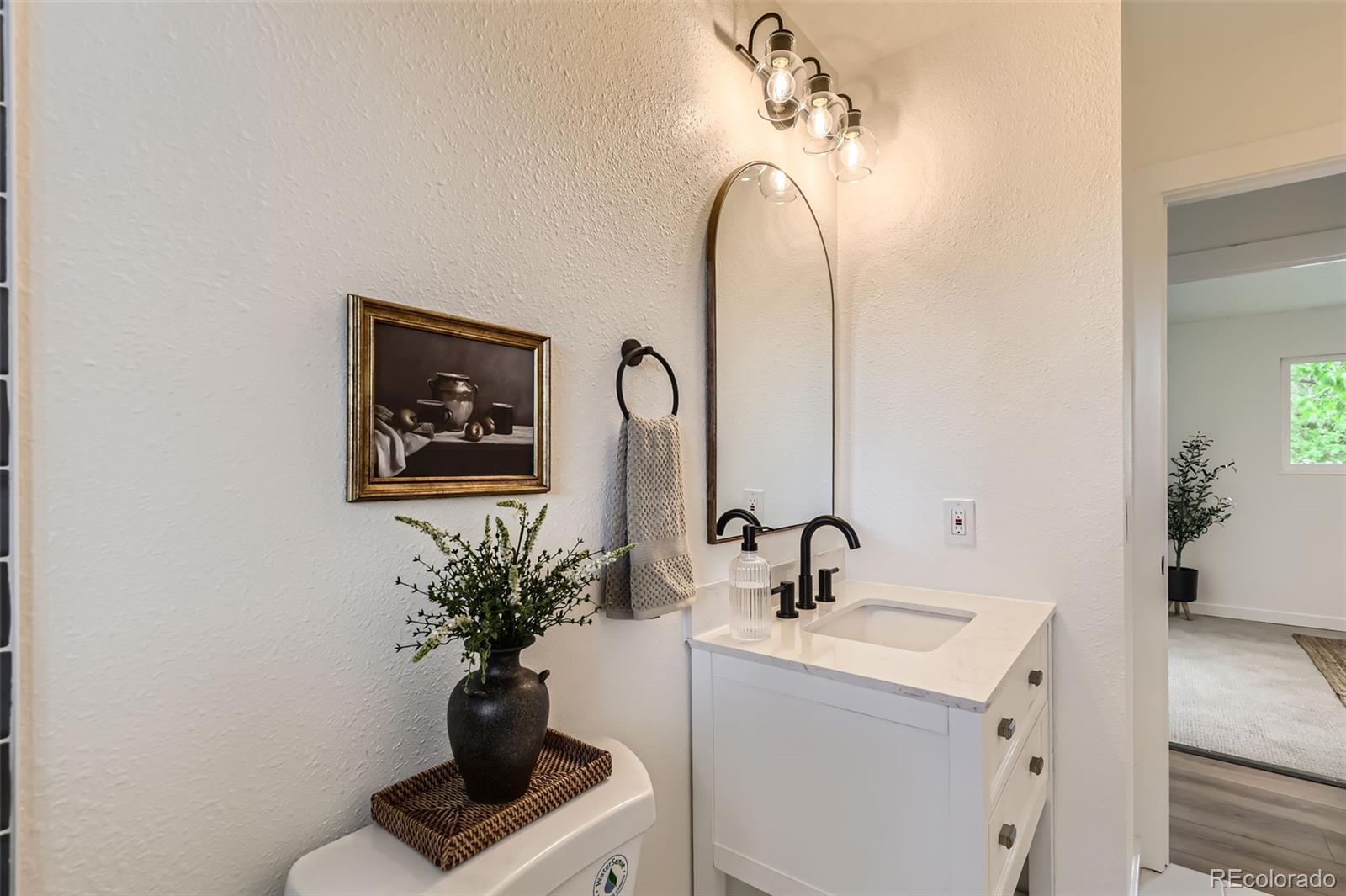 MLS Image #15 for 14317  olmsted drive,denver, Colorado