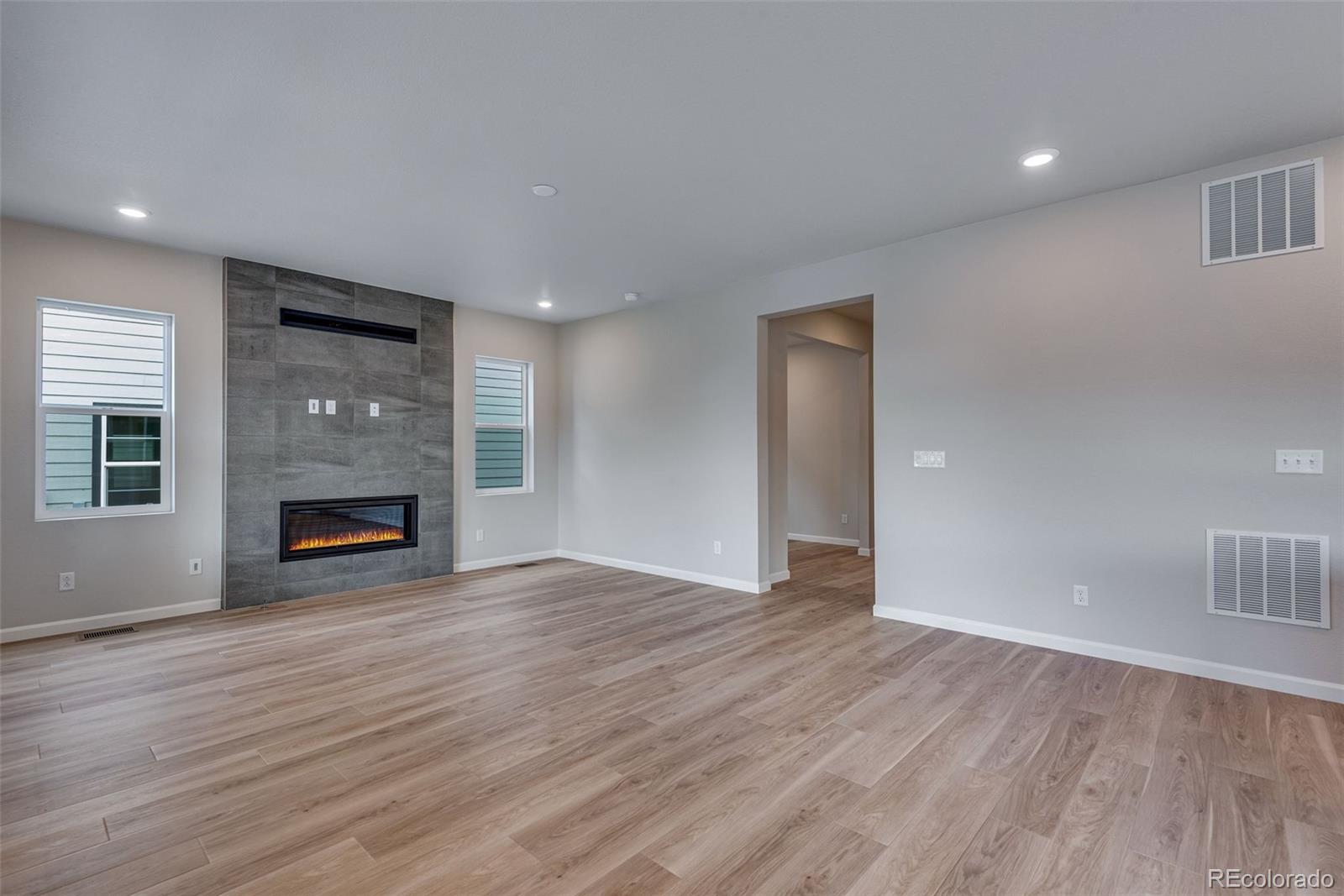 MLS Image #11 for 8581  eckley street,littleton, Colorado