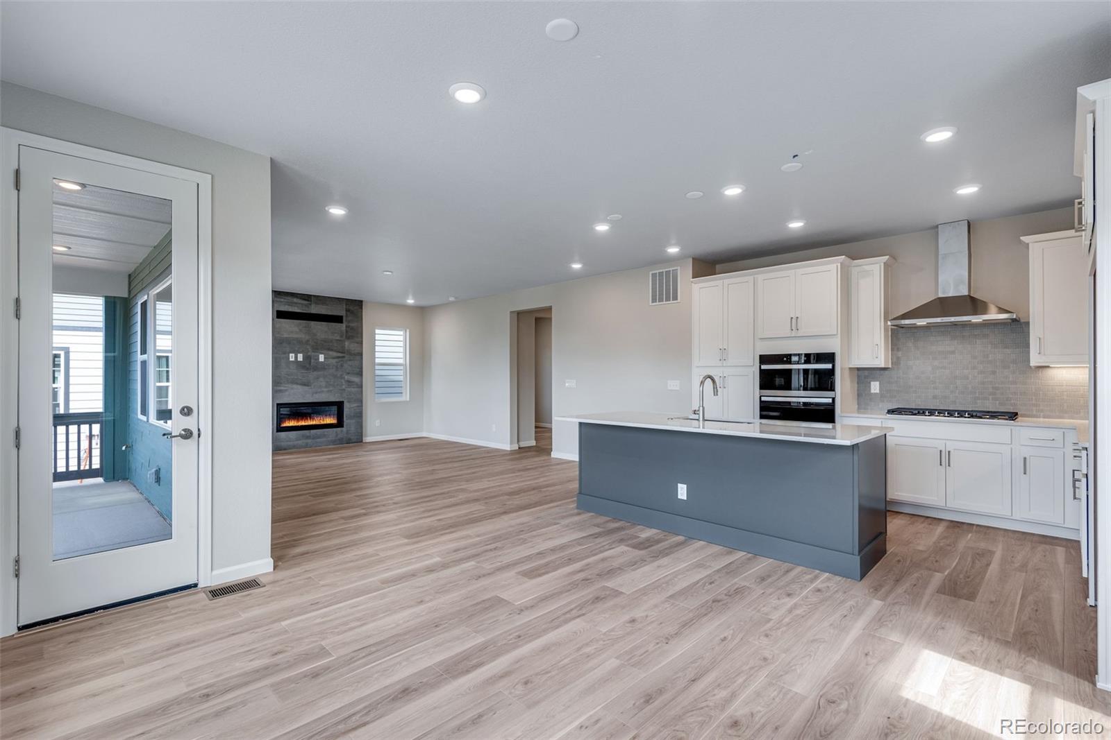 MLS Image #4 for 8581  eckley street,littleton, Colorado