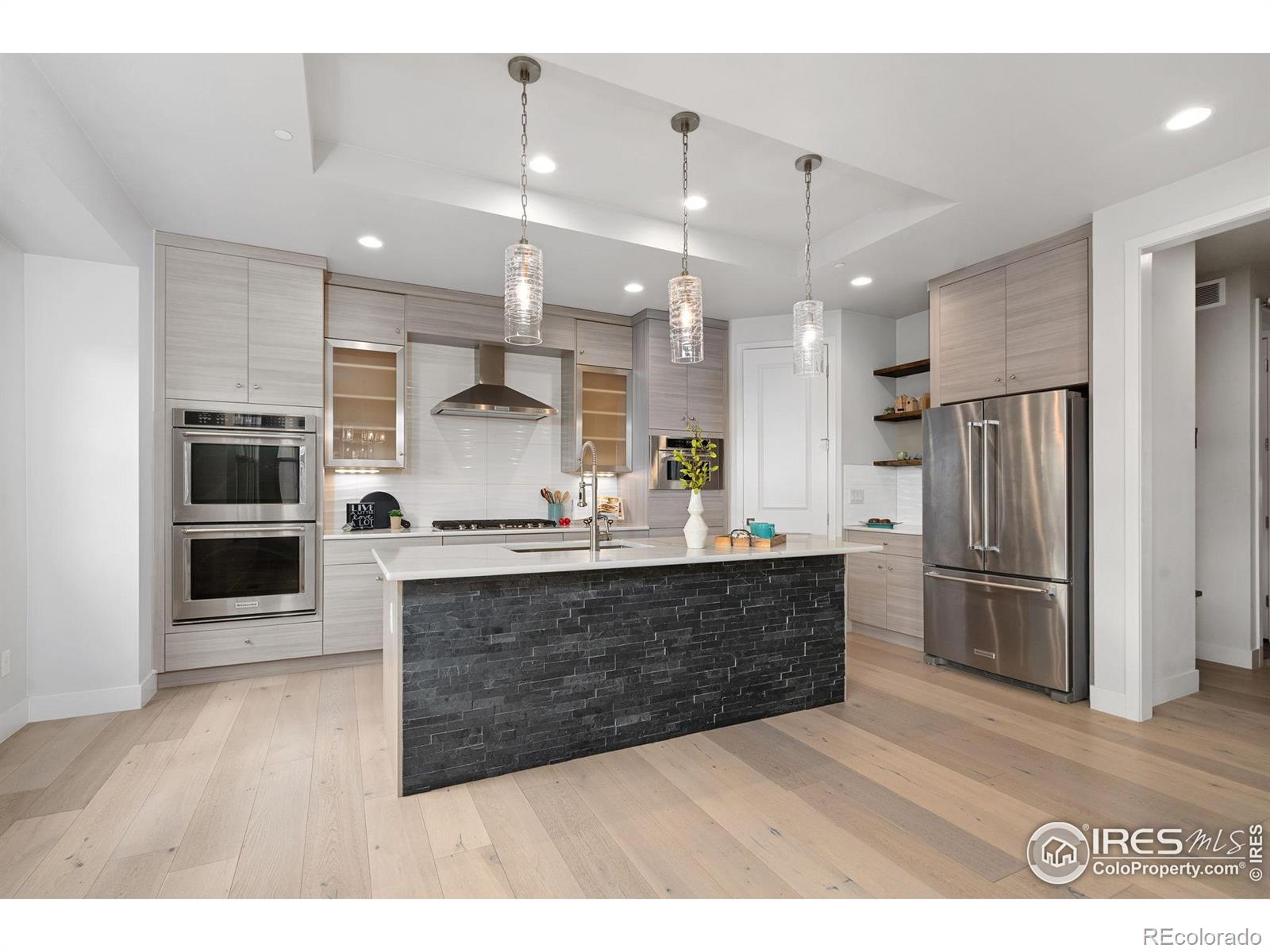 MLS Image #10 for 4014  rock creek drive,fort collins, Colorado