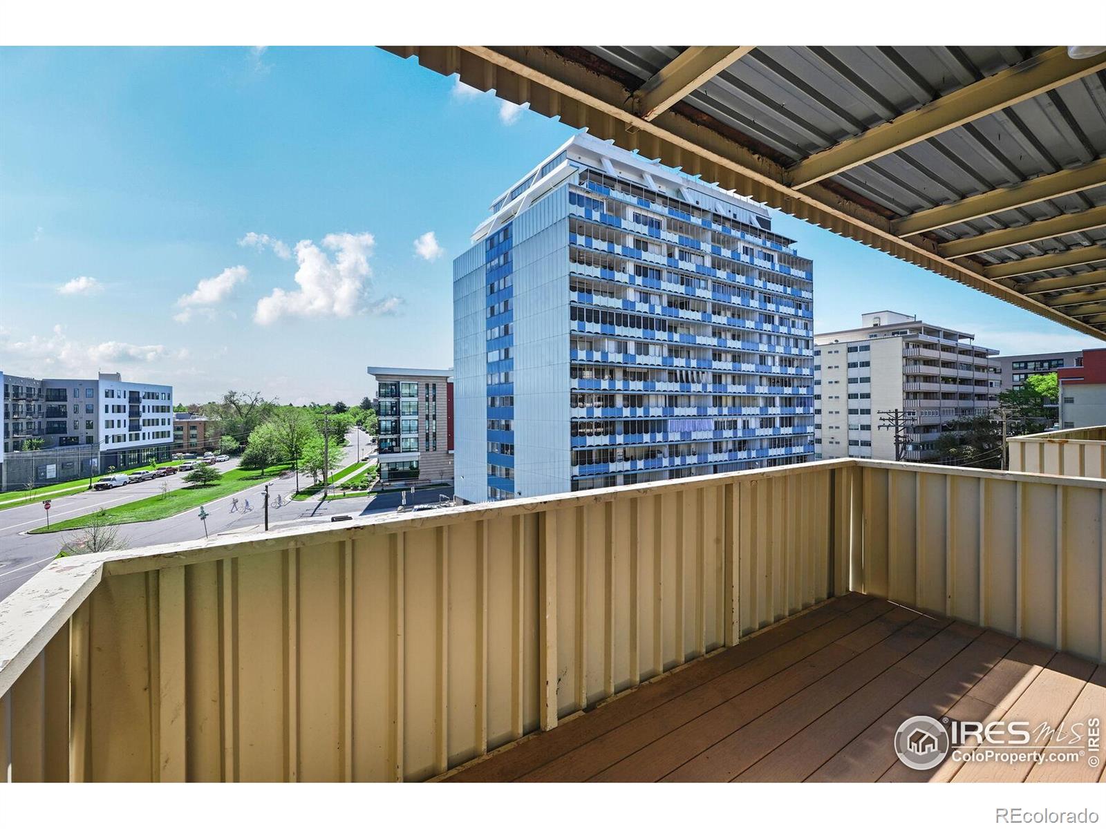 MLS Image #11 for 4110  hale parkway,denver, Colorado