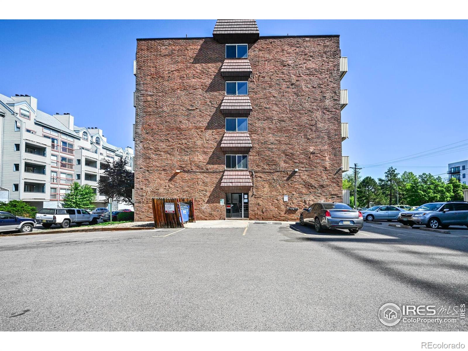 MLS Image #13 for 4110  hale parkway,denver, Colorado